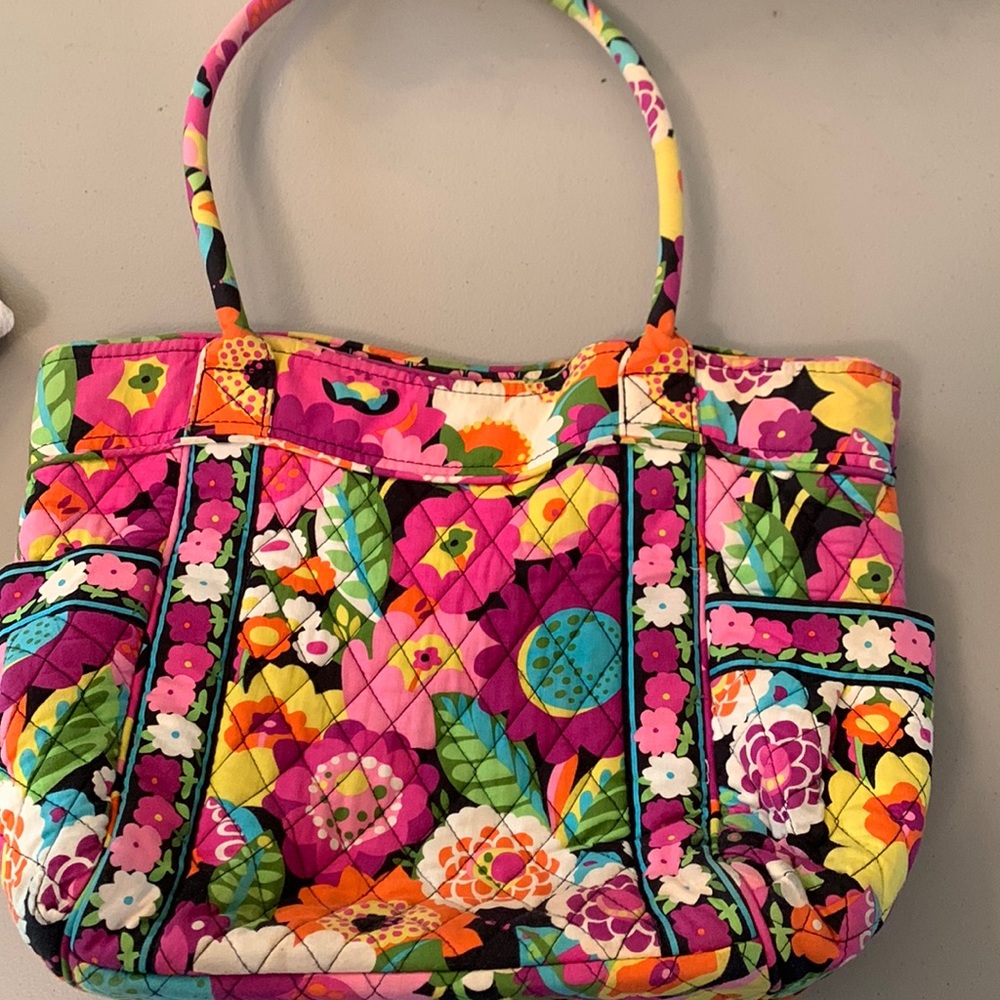 USED Vera Bradley VaVa Bloom Bag